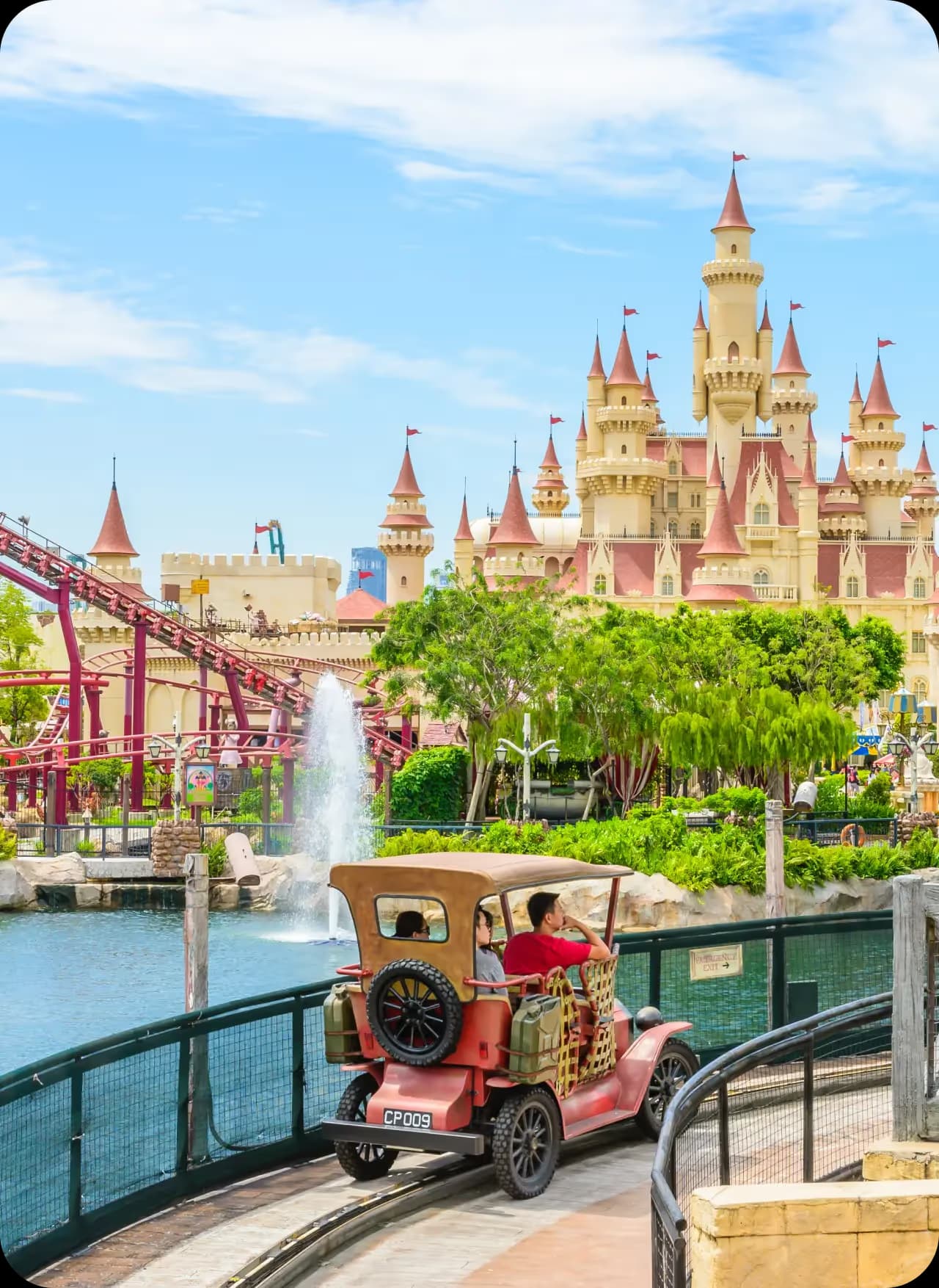 Vin Wonder Theme Park